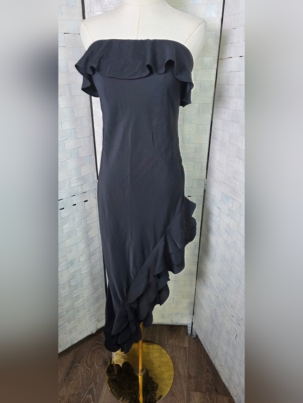 ABERCROMBIE & FITCH Strapless Black Ruffle Maxi Dress